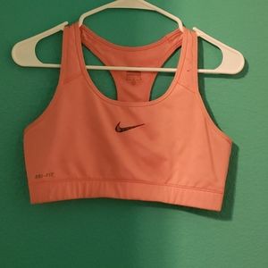 nike sports bra